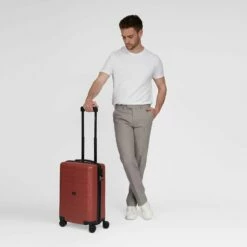 Essentials 08 CABIN 4 Rollen Kabinentrolley 55 Cm -We Love Bags Verkaufs-Shop 2e997f0add4c146eddadc934c8b74c88 2