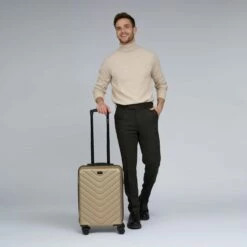 Essentials 07 CABIN 4 Rollen Kabinentrolley 55 Cm -We Love Bags Verkaufs-Shop 42a23f6df7c0702a45df30d4a56d99e9 2