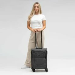 Essentials 12 CABIN 4 Rollen Kabinentrolley 55 Cm -We Love Bags Verkaufs-Shop ebe85f217b6c4b26ec24be54ace91e91 2